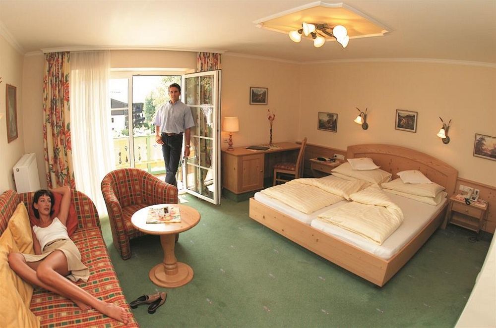 Hotel Foersterhof Lebe Pur, Geniesse Den Tag Sankt Wolfgang im Salzkammergut Экстерьер фото